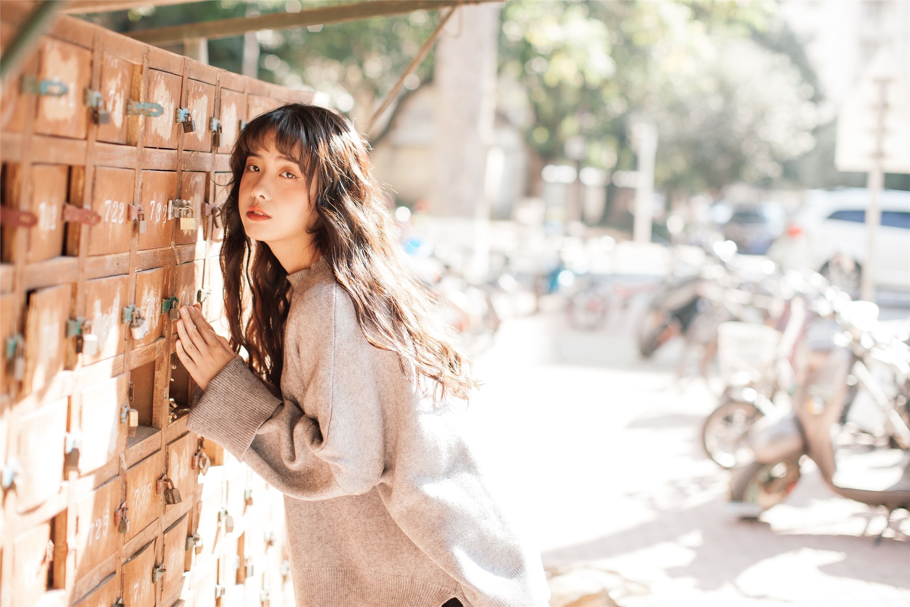 YITUYU 艺图语 2021.08.19 12月的下午 黄子卿